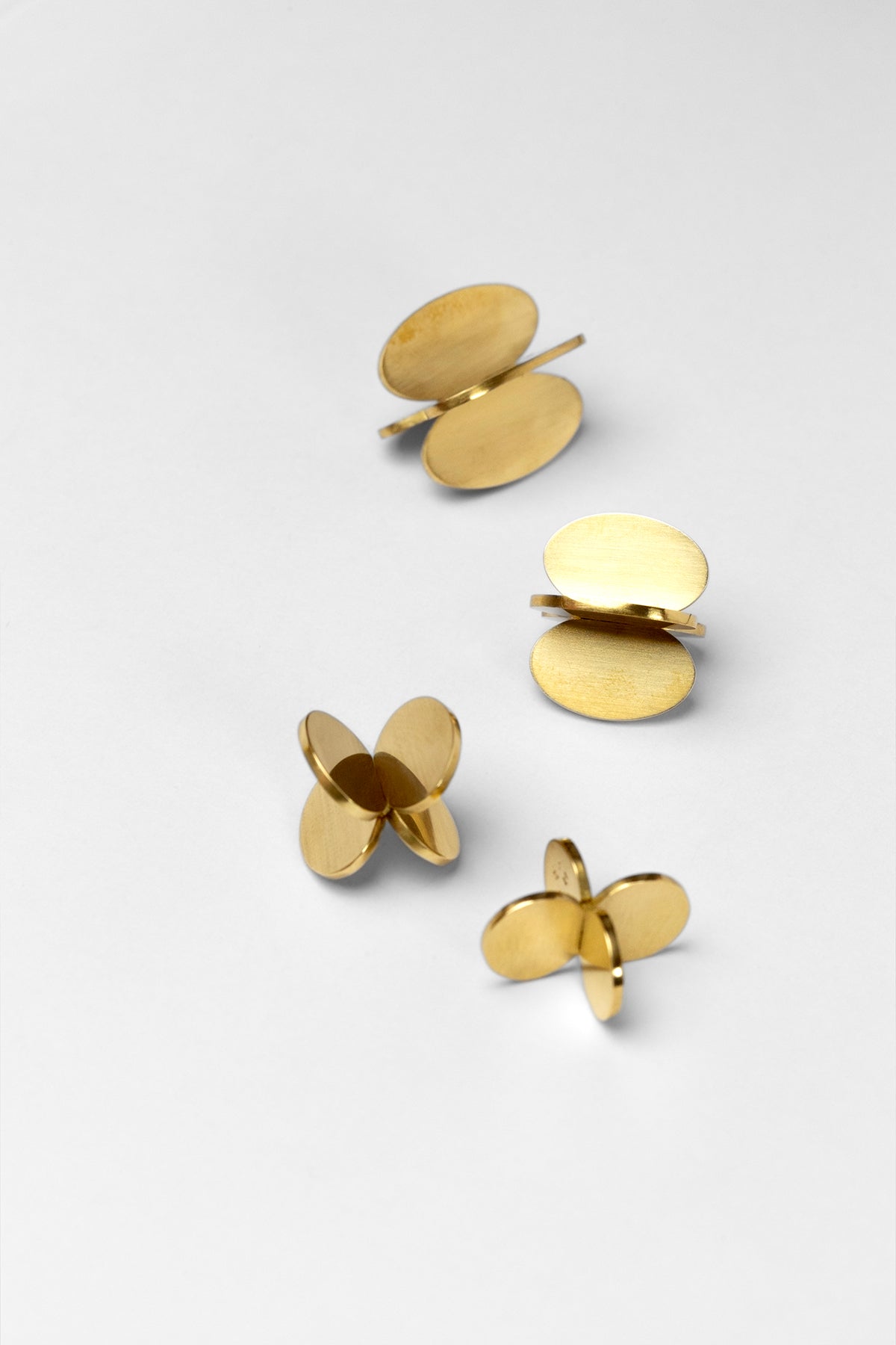 Orbit pendant by itta (16mm)
