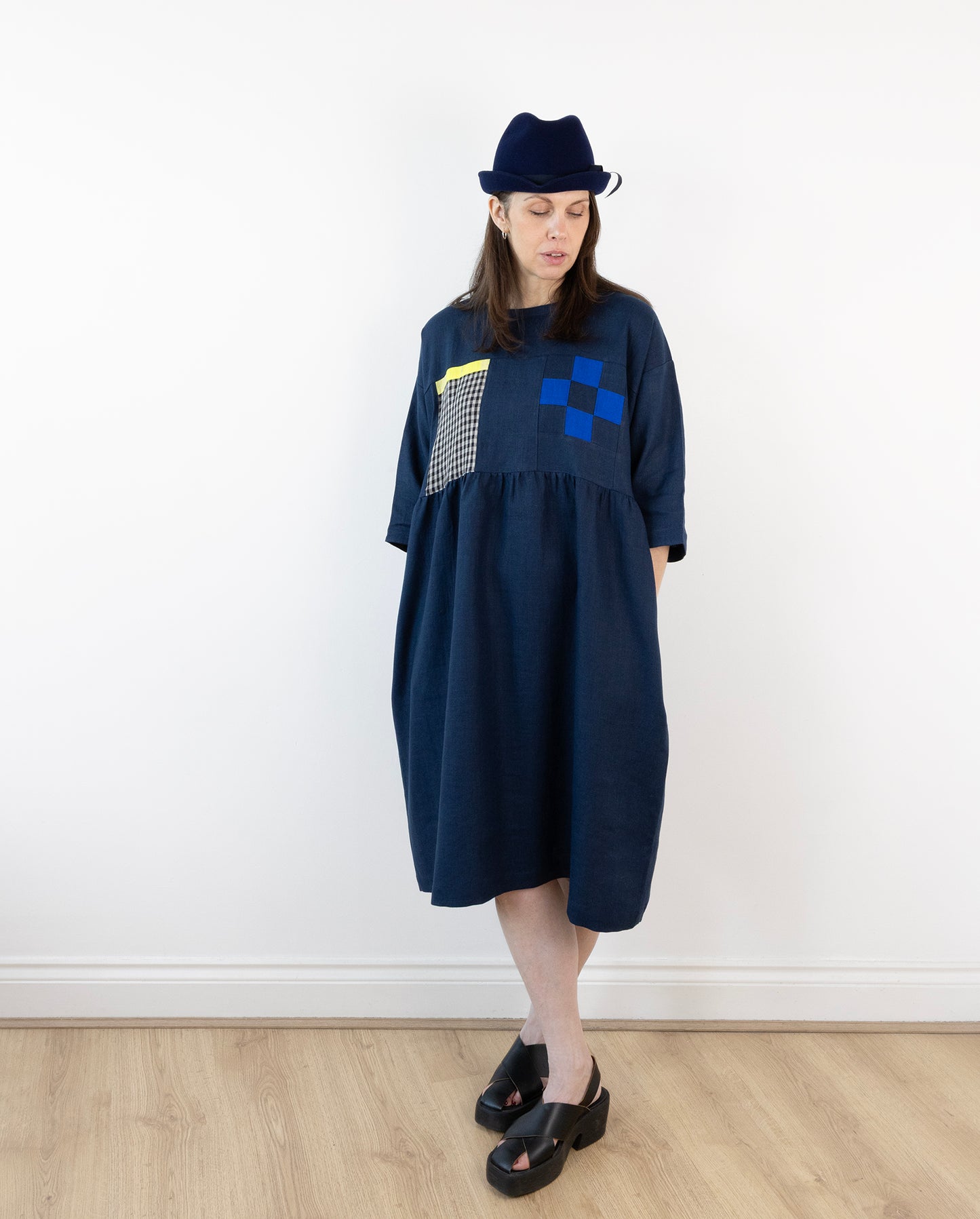 Manet linen dress 1