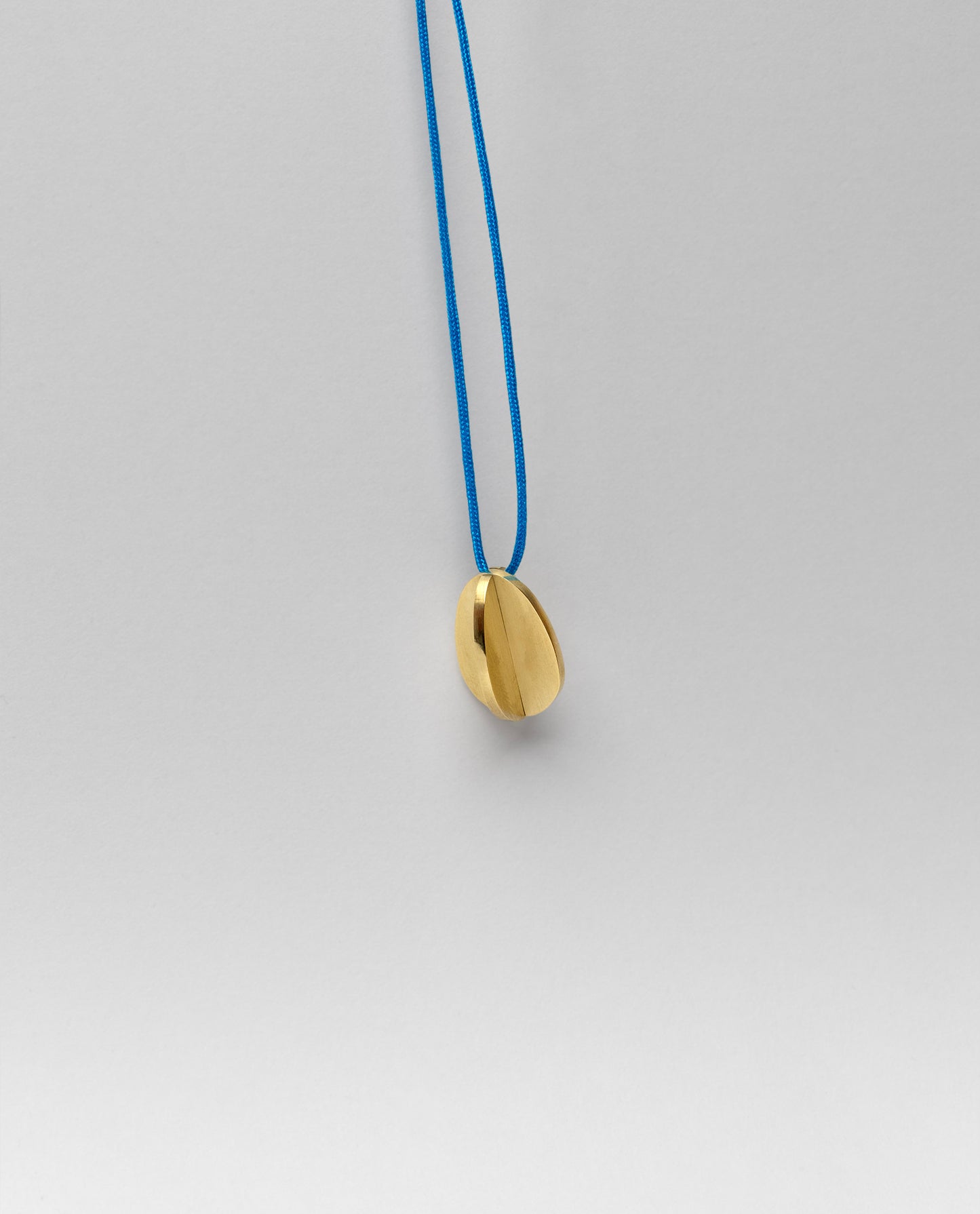 Beginning of Life pendant by itta (15mm)