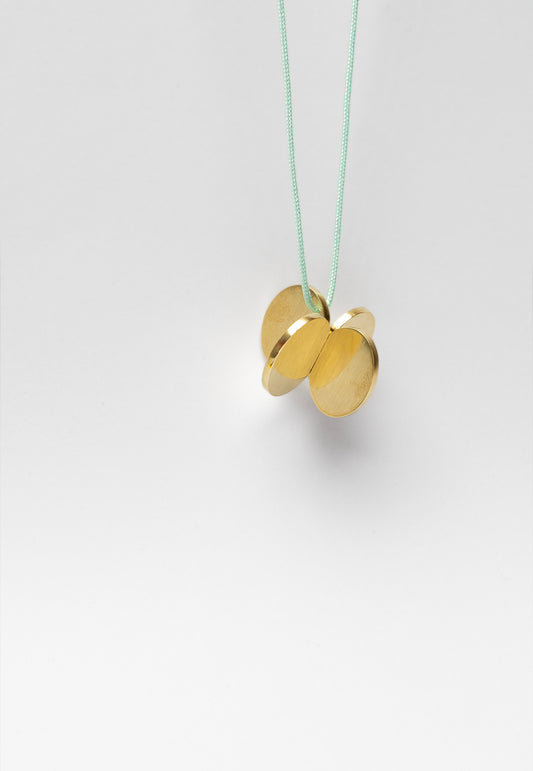 Orbit pendant by itta (13mm)