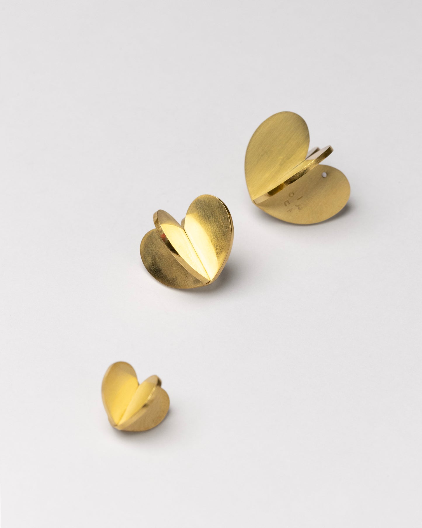 Pulse pendant by itta (14mm)