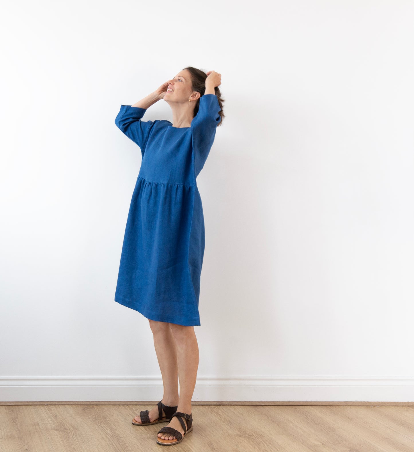 Ocean blue linen dress (knee length)