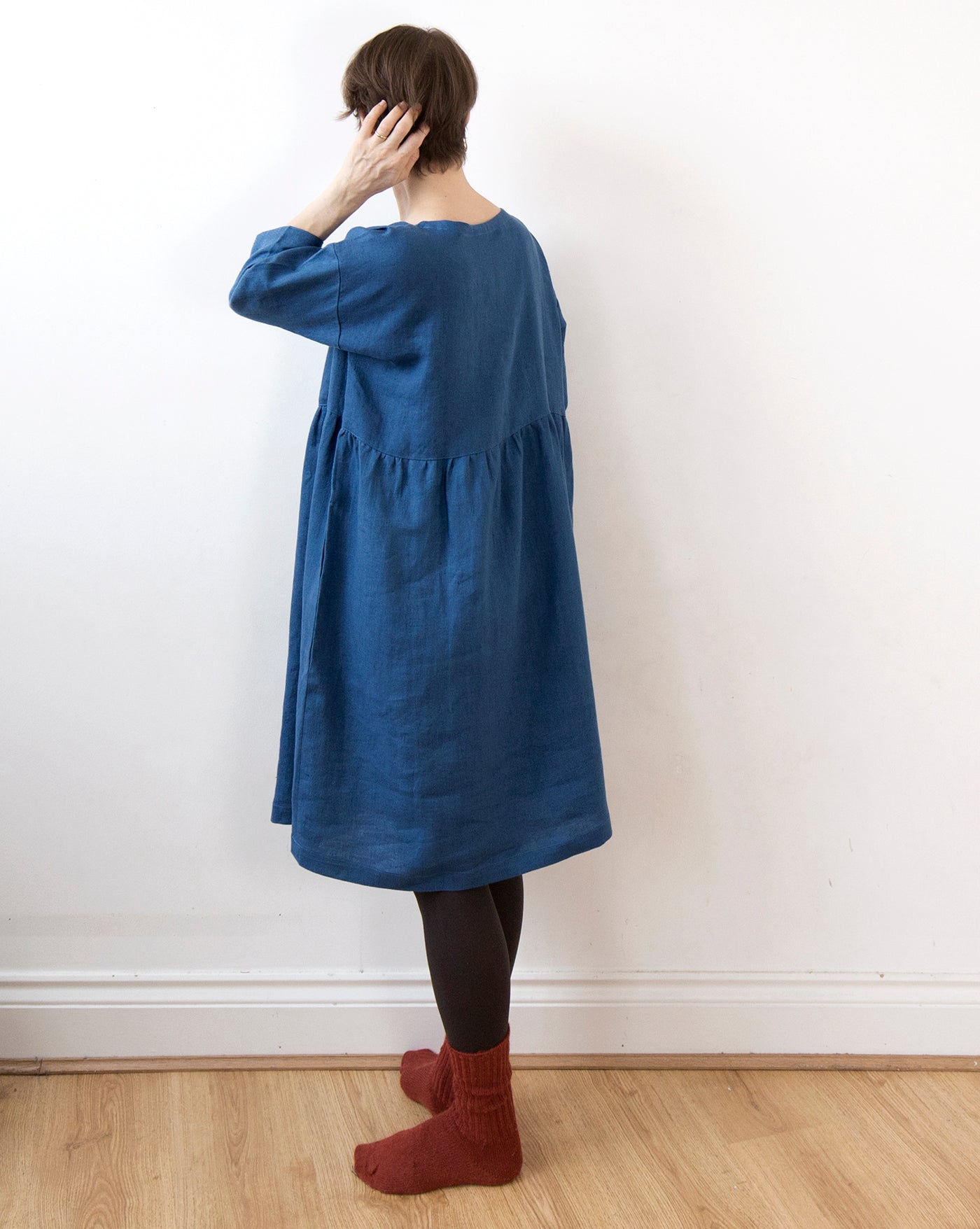 Ocean blue linen dress (knee length)