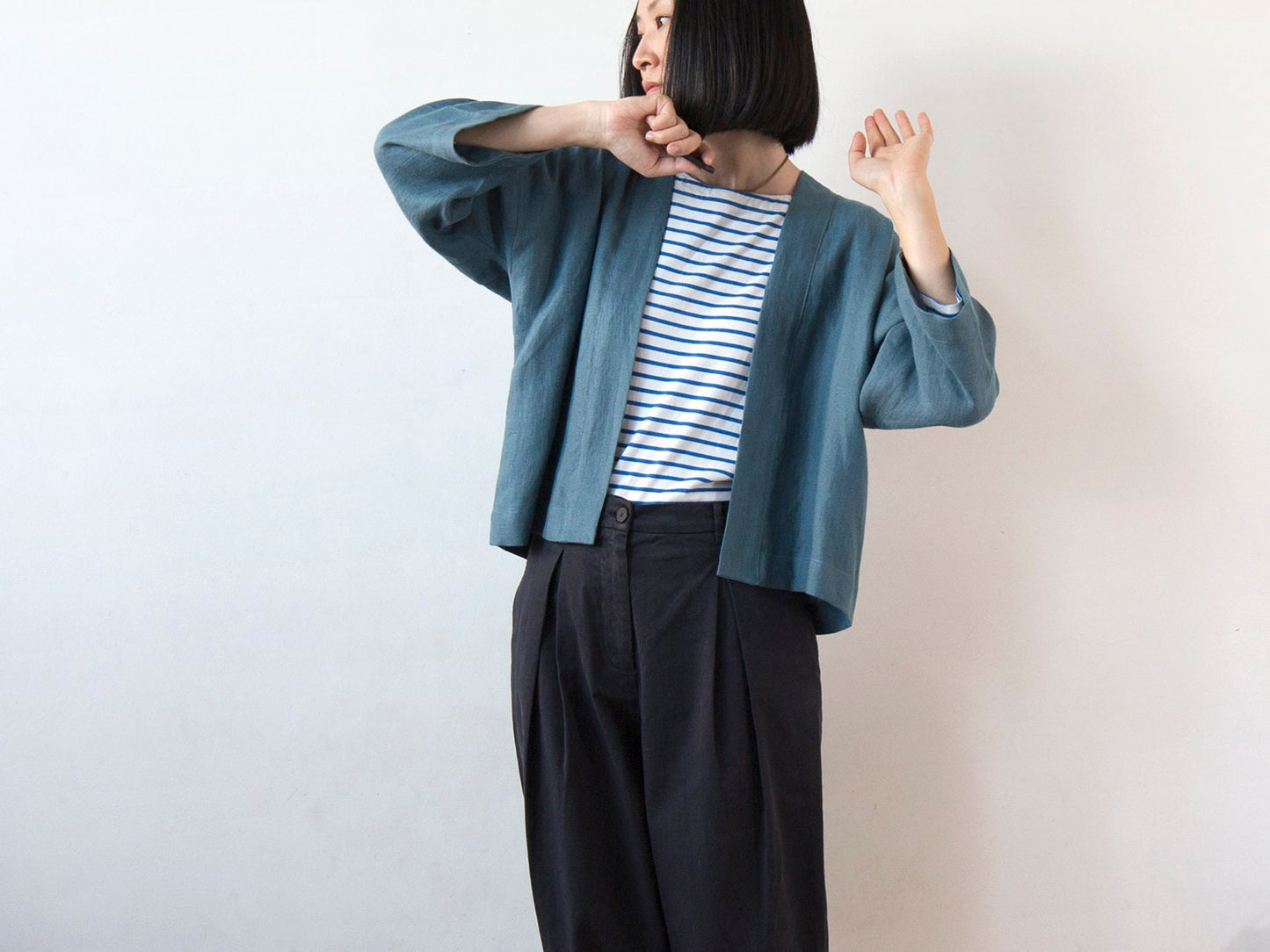 Cloudy lake blue linen kimono jacket